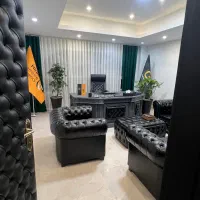 مدیر فروش آقا با حقوق رئیس بانک
