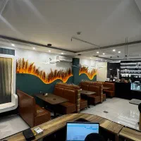 خدمات/ سالن کار