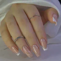 تخفیف ویژه خدمات کاشت ناخن و پدیکور پاو..
