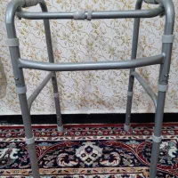 واکر آلمینیومی