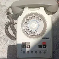 تلفن قدیمی