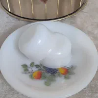 سه تا خورشت خوری و دوتا ترشی خوری