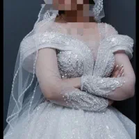 لباس عروس فاخر جواهردوزی شده