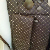 تخت ایسوزو