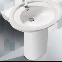 سینک روشویی همراه با پایه
