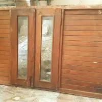 پنجره چوبی