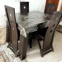 میز ناهارخوری چهار نفره