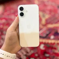آیفون ۱۶ نرمال در حد صفر