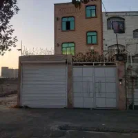 ویلایی-3-طبقه-مسکونی-سند-دار-مناسب-پدروفرزندان