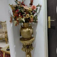 گلدون پایه گل