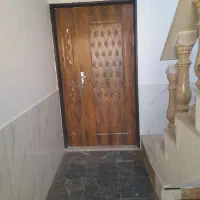 اجاره خونه همکف /دو خوابه /حیاط دار/ازناو