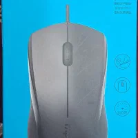 یک موس بی‌صدا ویک جفت دسته  و یک زیر موس