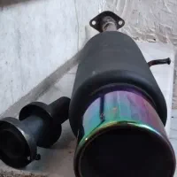 اگزوز هاوارد پژویی همراه با خفه کن صدا