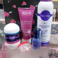 پک آرایشی و مراقبتی