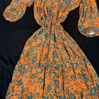 تعدادی لباس مجلسی