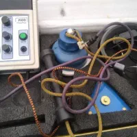 نشت یابی آب و فاضلاب با دستگاه تمام دیجیتال