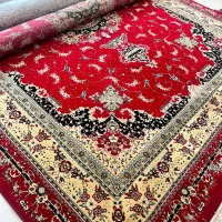 یک عدد فرش ۱۲ متری لاکی رنگ
