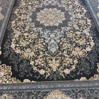 یک تخته فرش ۹متری ۷۰۰شانه کلا یک سال کارکرده حدنو