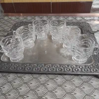 تعدای سرویس فنجان چای خوری