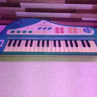 پیانو جنس قدیمی و خوب