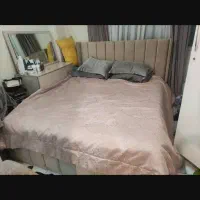 تخت دو نفره چستر به همراه تشک و میز آرایش