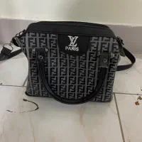 کیف زنانه با کیف پول