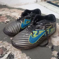 کفش استوک دار