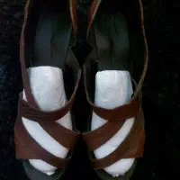 کفش زنانه چرم طبیعی سایز ۳۹