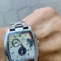فروش ساعت کار کرده در حد نو