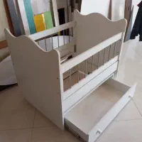 گهواره نوزاد