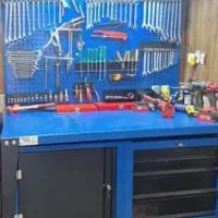 تعمیر کار موتور سیکلت