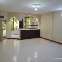 آپارتمان 75متر طبقه دوم رو به کوچه