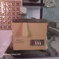 آبمیوه‌گربه فروش میرسد