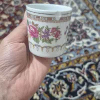 فنجون نعلبکی گلسرخی