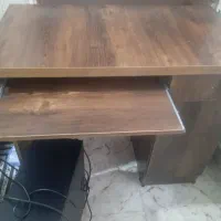 میز کامپیوتر درحد نو