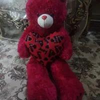 عروسک قرمز