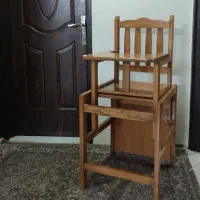 صندلی غذا و تحریر کودک