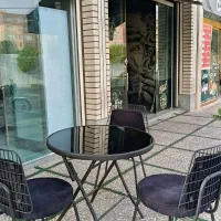 میز و صندلی