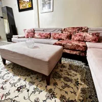 مبلمان راحتی ال همراه میز