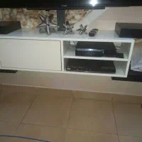 میز تلویزیون دیواری ریلی