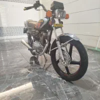 موتور متین ۲۰۰ بالانسر دار در حد صفر