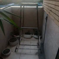 چهارپایه اهنی