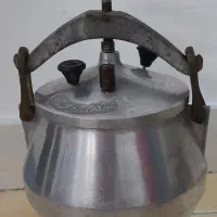 زودپز و چنگال