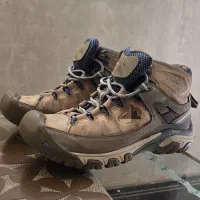 کفش برند keen