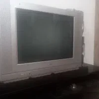 تلوزیون ۲۱ اینچ الجی سالم و مرتب