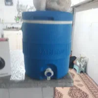 کلمن اب دسته نداره سالم