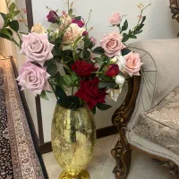گل و گلدان