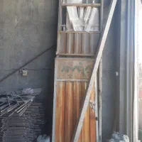 در فلزی دست دوم