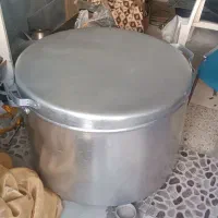دیگ بزرگ