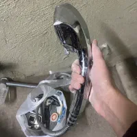 دوش و شیرآلات و استند حمام و دستمال توالت